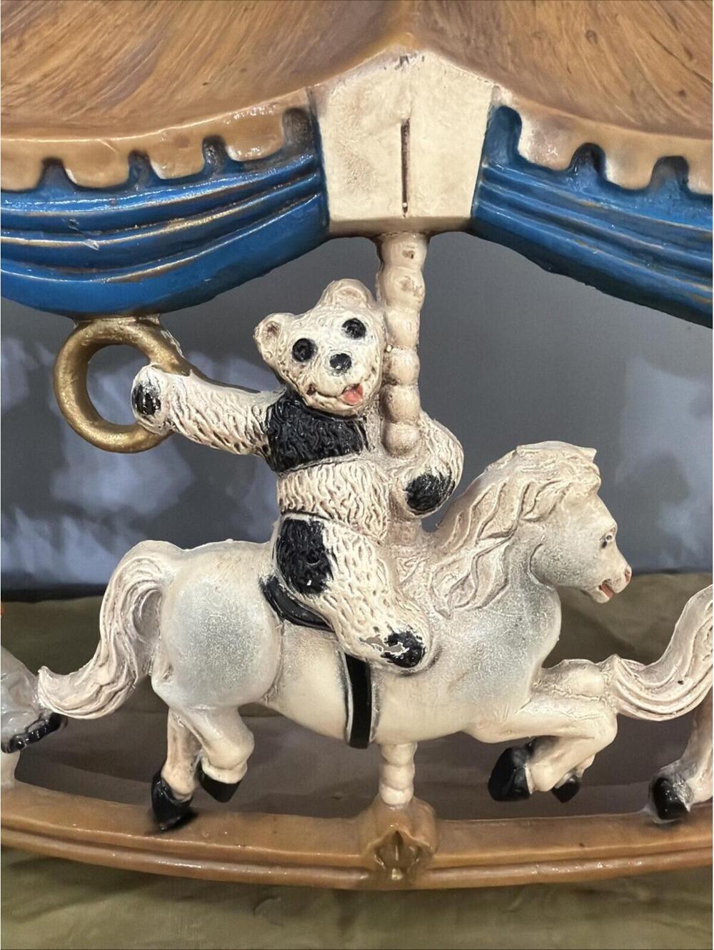 VTG 3D Horse Carousel Decorative Wall Art 1979 Universal Statuary Weird Creepy - Picture 2 of 10